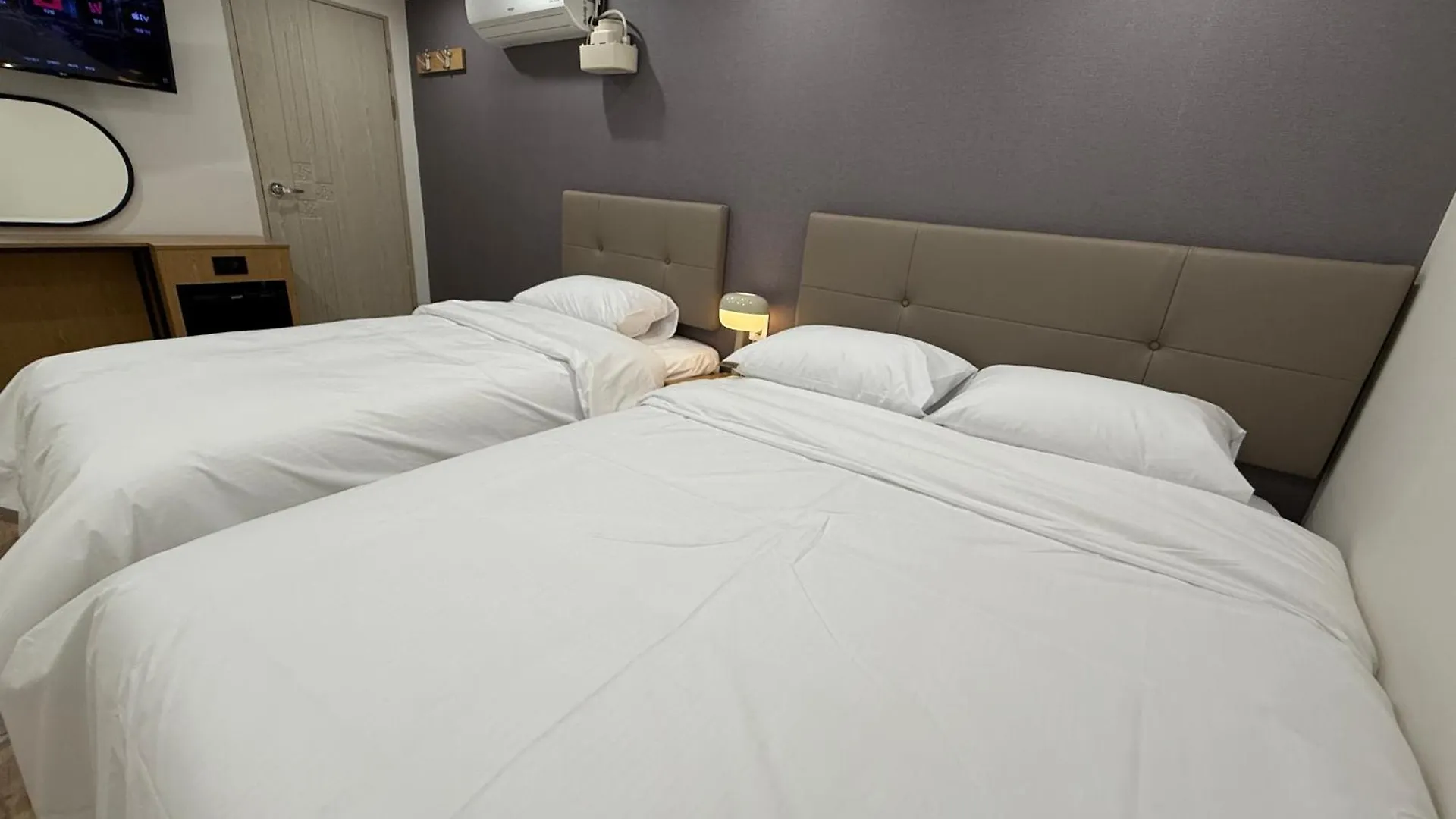 ** Hotel About Stay Dongdaemun Seoul South Korea